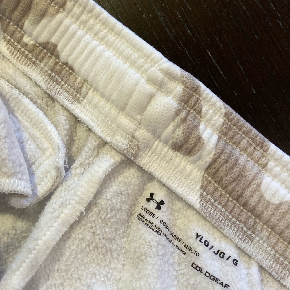 Under armour sweatpants